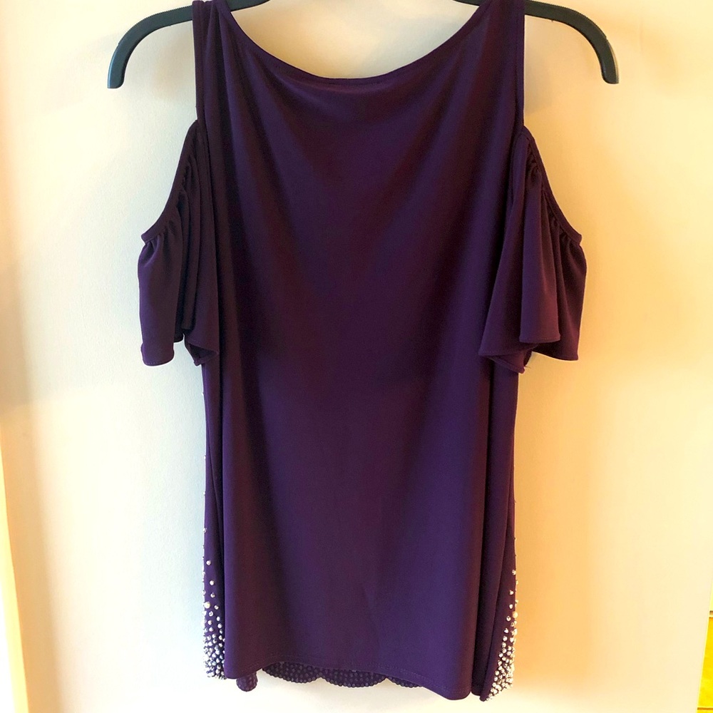 Cold Shoulder Blouse - Picture 7 of 7